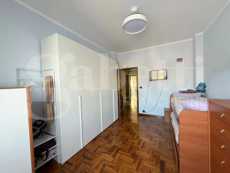 Immagine 14 di Appartamento in vendita  in Via Scali a Grugliasco