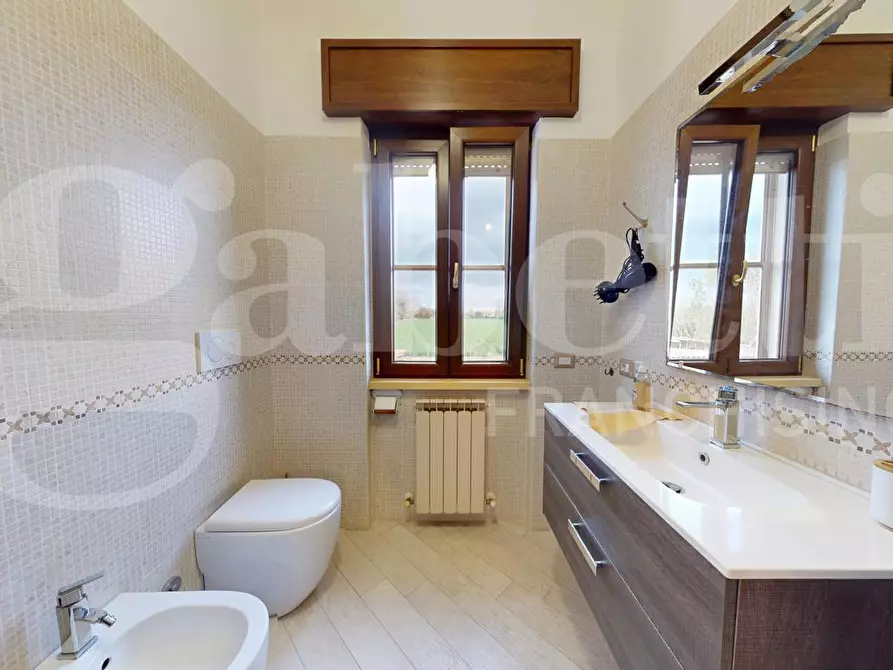 Immagine 19 di Appartamento in vendita  in Via della Luna, 257 a Fiumicino