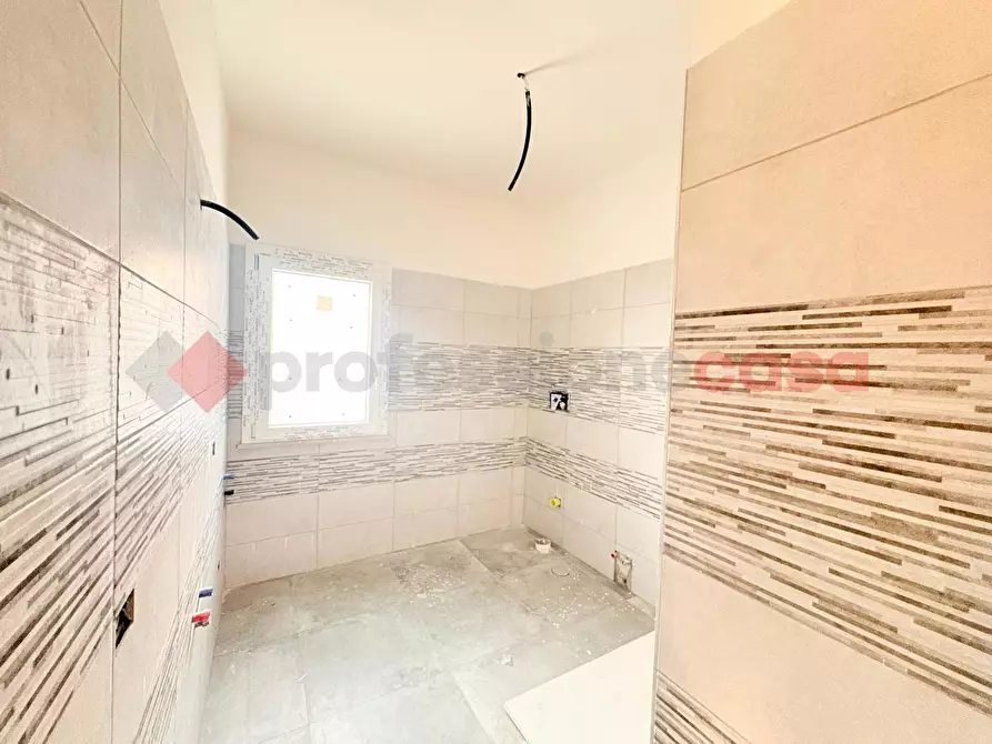 Immagine 22 di Appartamento in vendita  in Via Calabria, 27 a Guidonia Montecelio