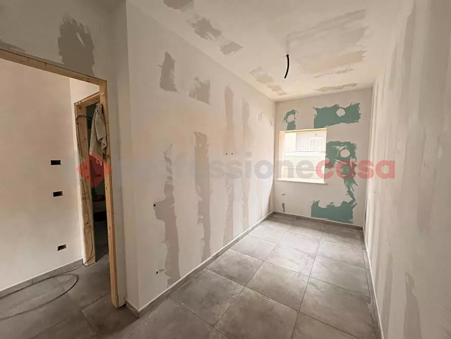 Immagine 11 di Appartamento in vendita  in Via Calabria, 27 a Guidonia Montecelio