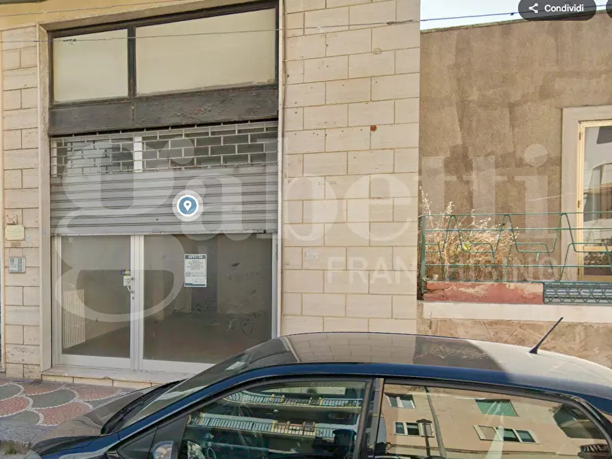 Immagine 8 di Negozio in affitto  in Via Lecce, 70 a Gallipoli