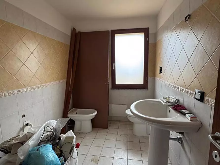 Immagine 4 di Ufficio in vendita  in Vico P. Nenni, 12 a Gonnesa