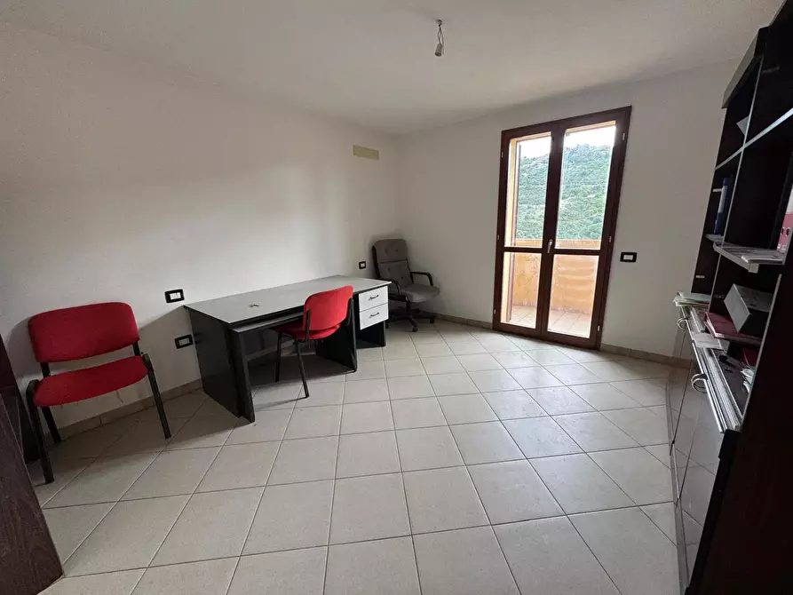 Immagine 5 di Ufficio in vendita  in Vico P. Nenni, 12 a Gonnesa