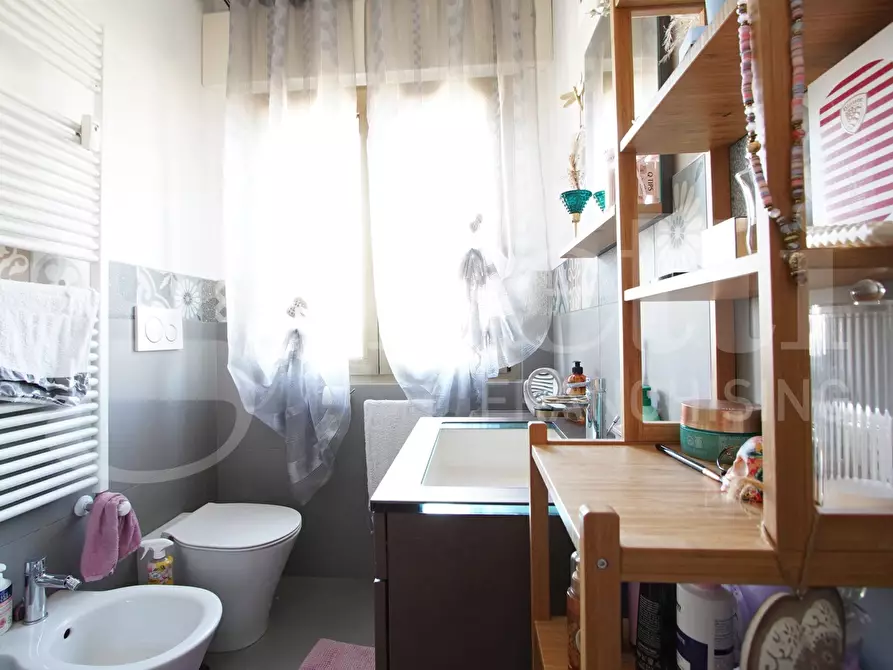 Immagine 20 di Appartamento in vendita  in Viale Garibaldi, . a Venezia