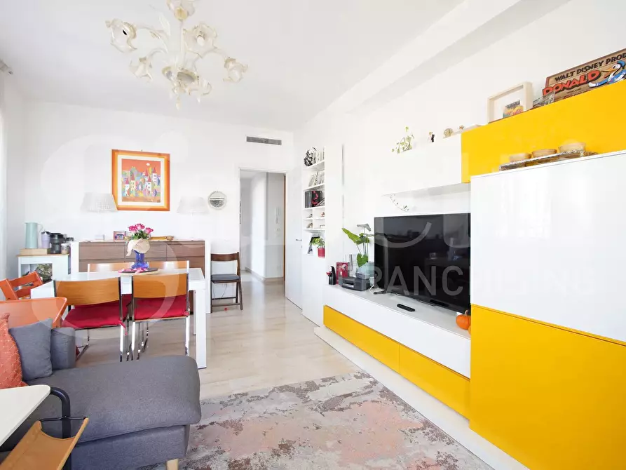 Immagine 4 di Appartamento in vendita  in Viale Garibaldi, . a Venezia