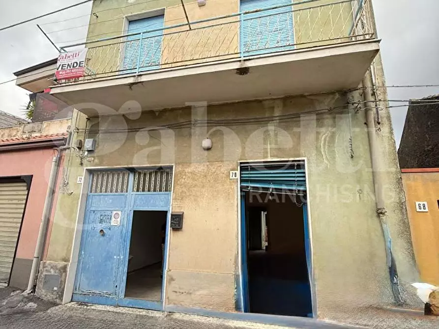 Immagine 2 di Casa indipendente in vendita  in Via La Rosa, 72 a Pedara