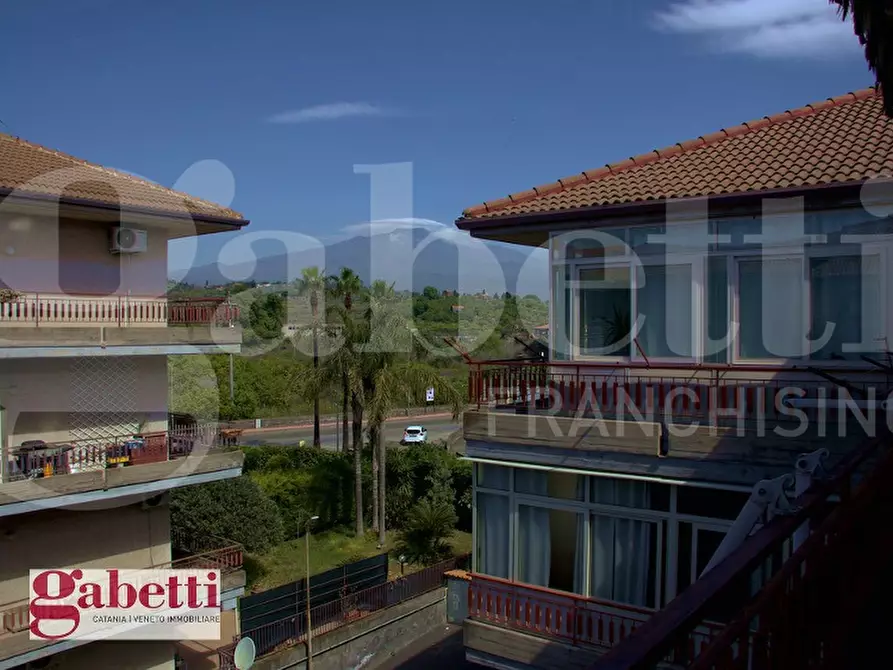 Immagine 3 di Appartamento in vendita  in Via Gesualdo Bufalino, 9 a Aci Catena