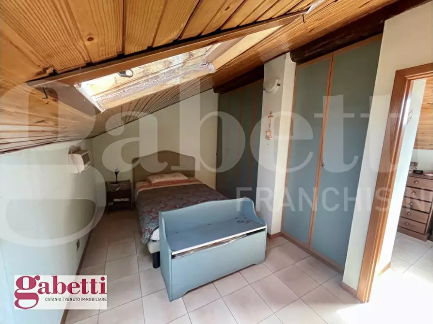 Immagine 19 di Appartamento in vendita  in Via Gesualdo Bufalino, 9 a Aci Catena