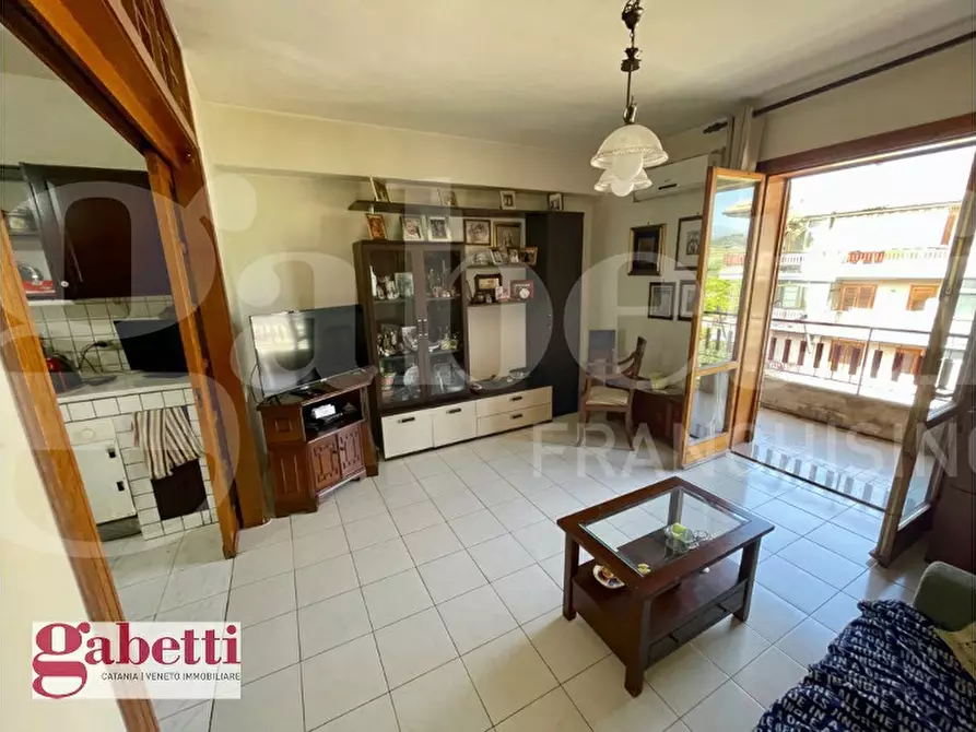Immagine 4 di Appartamento in vendita  in Via Gesualdo Bufalino, 9 a Aci Catena