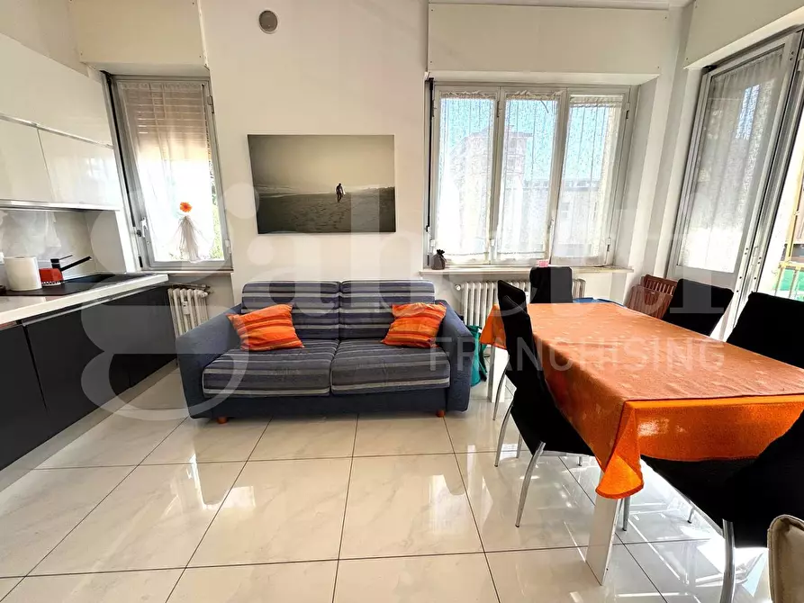 Immagine 3 di Appartamento in vendita  in Via dei Mille, 12 a Andora