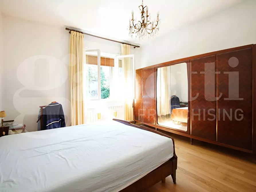 Immagine 20 di Villa in vendita  in Via Rielta, . a Venezia