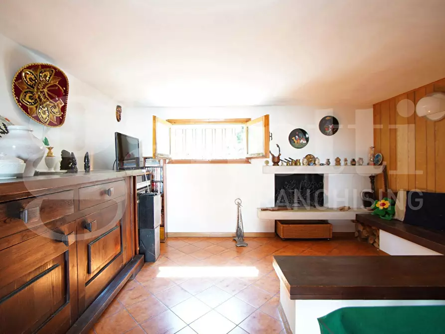 Immagine 12 di Villa in vendita  in Via Rielta, . a Venezia