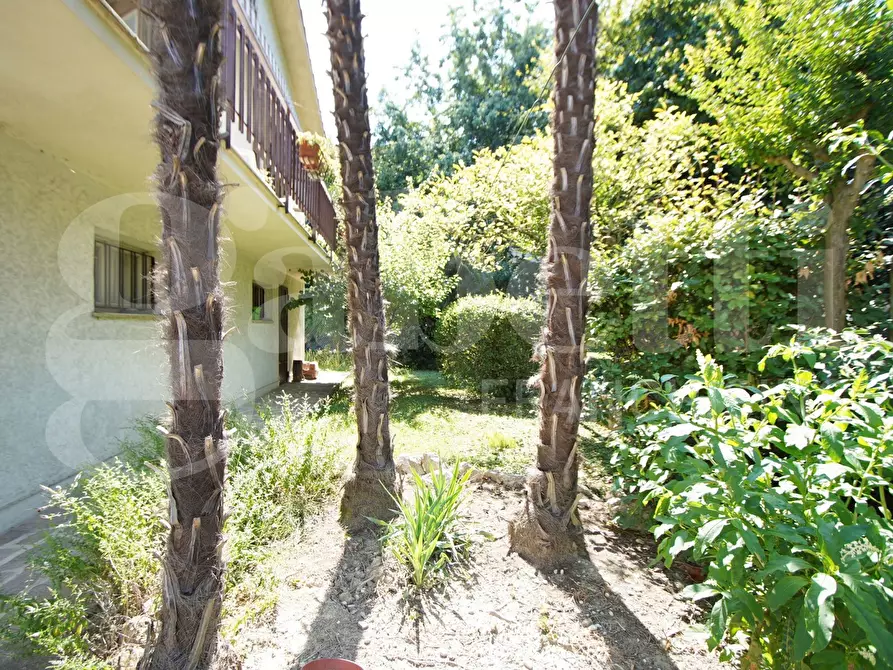 Immagine 3 di Villa in vendita  in Via Rielta, . a Venezia