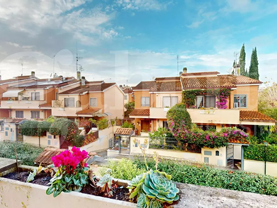 Immagine 26 di Villetta a schiera in vendita  in Via Giuseppe Balzaretto, 109 a Roma
