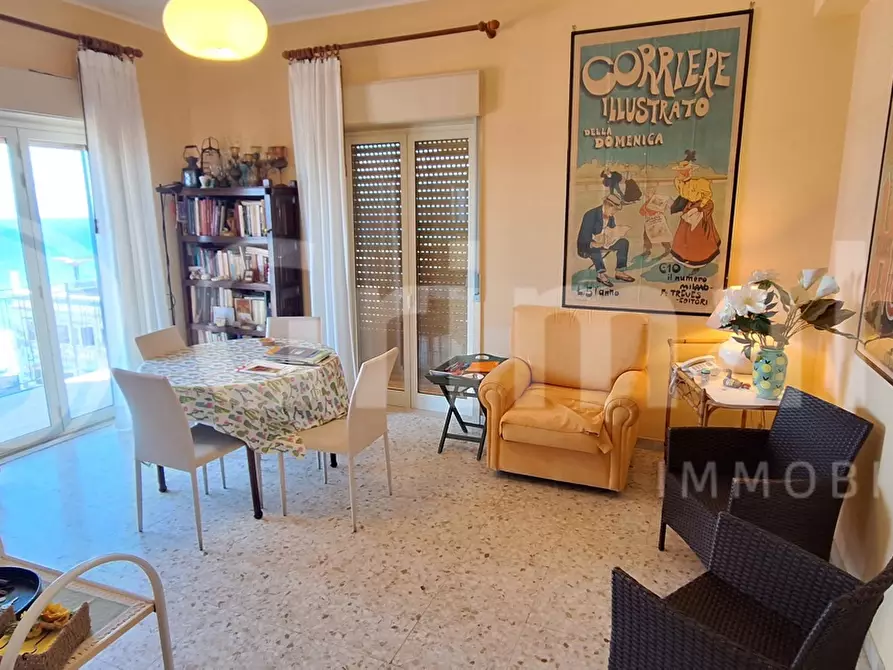 Immagine 5 di Appartamento in vendita  in Via dei due mari, 23 a Messina