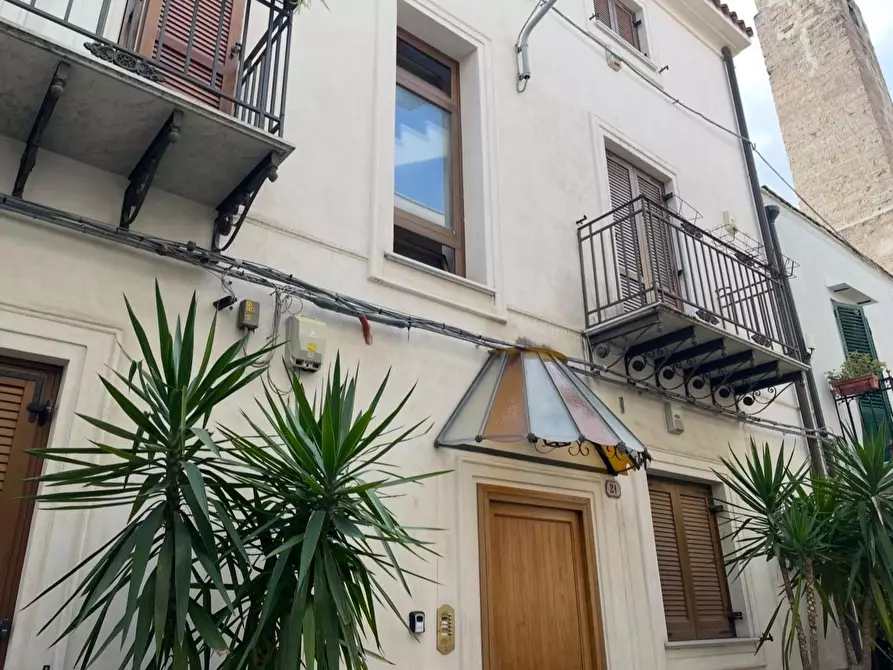 Immagine 1 di Attico in affitto  in Via Francesco Testa, 21 a Palermo