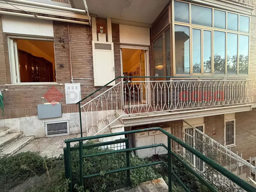 Immagine 3 di Appartamento in vendita  in Via Silla Rosa De Angelis, 12 a Tivoli