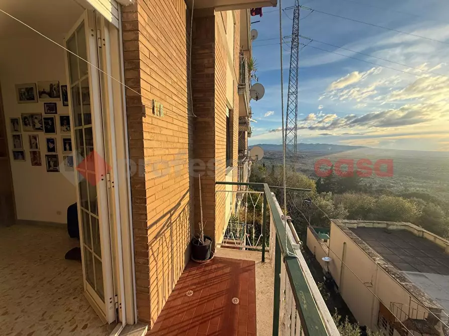 Immagine 32 di Appartamento in vendita  in Via Silla Rosa De Angelis, 12 a Tivoli