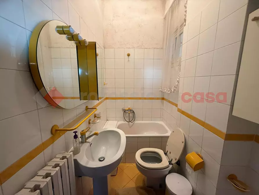 Immagine 41 di Appartamento in vendita  in Via Silla Rosa De Angelis, 12 a Tivoli