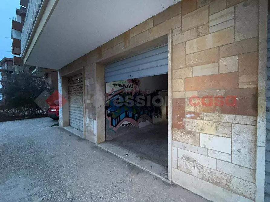 Immagine 46 di Appartamento in vendita  in Via Silla Rosa De Angelis, 12 a Tivoli