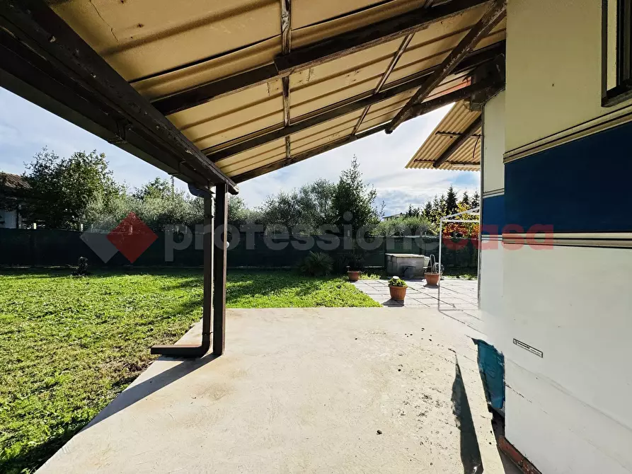 Immagine 33 di Casa indipendente in vendita  in Via PONTINA, 105 a Terracina