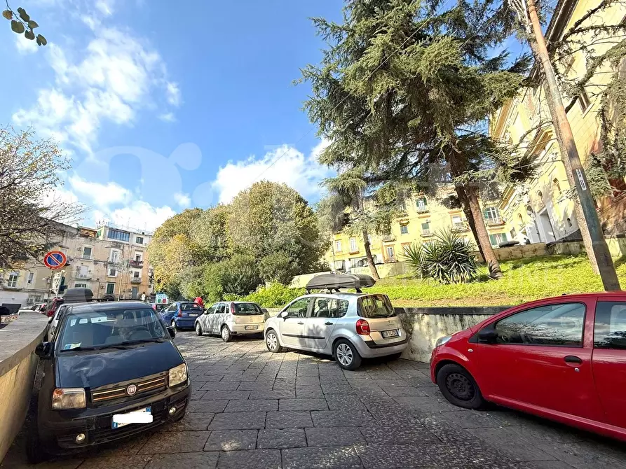 Immagine 2 di Casa indipendente in vendita  in Via miracoli a Napoli