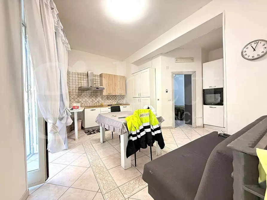 Immagine 8 di Casa indipendente in vendita  in Via miracoli a Napoli