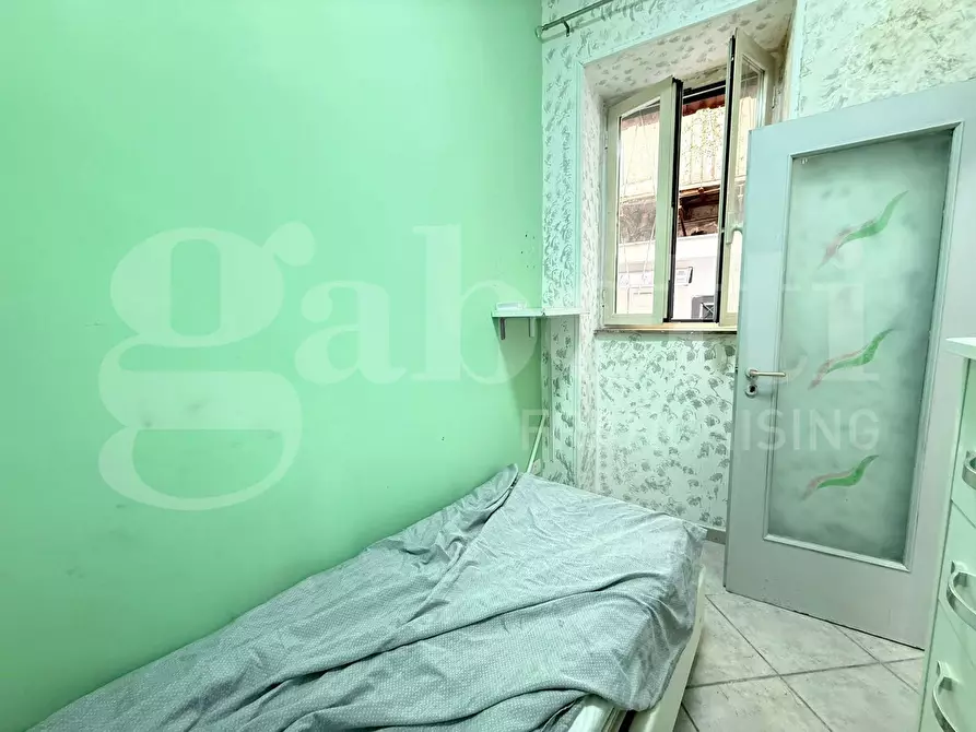 Immagine 18 di Casa indipendente in vendita  in Via miracoli a Napoli