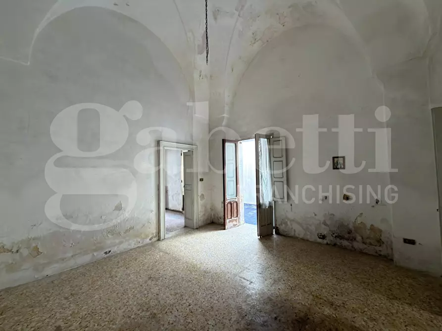 Immagine 8 di Appartamento in vendita  in Via Solferino, 28 a Lequile