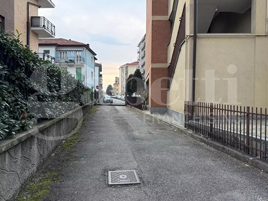 Immagine 7 di Box auto in vendita  in Via Bolzano a Collegno
