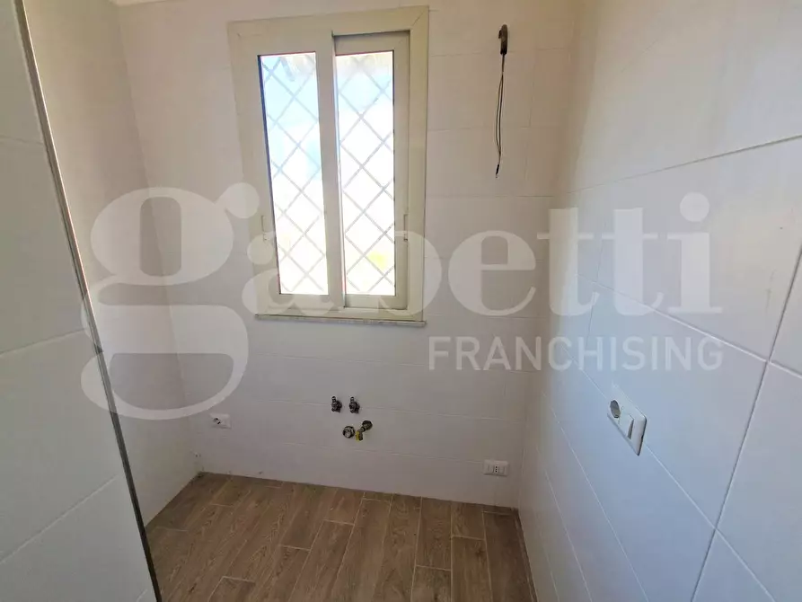 Immagine 5 di Appartamento in vendita  in Via marigliano a Napoli