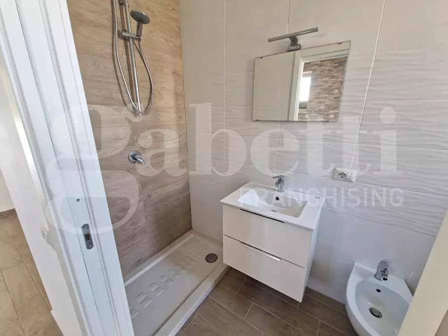 Immagine 7 di Appartamento in vendita  in Via marigliano a Napoli