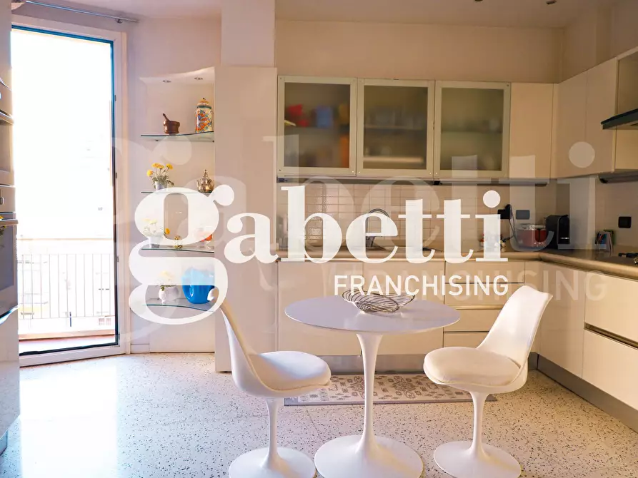 Immagine 9 di Appartamento in vendita  in Via MARCONI a Bologna