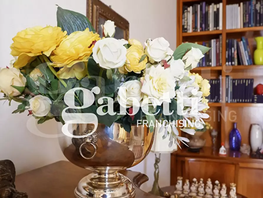 Immagine 26 di Appartamento in vendita  in Via MARCONI a Bologna