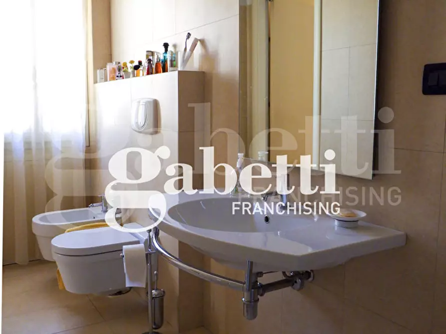 Immagine 5 di Appartamento in vendita  in Via MARCONI a Bologna