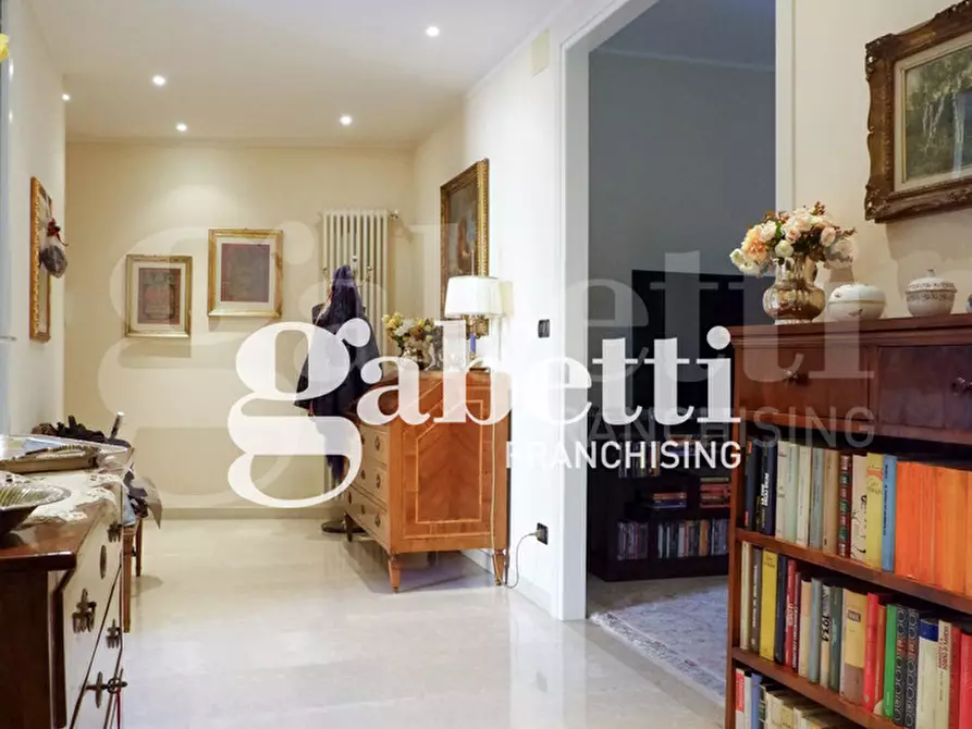 Immagine 33 di Appartamento in vendita  in Via MARCONI a Bologna