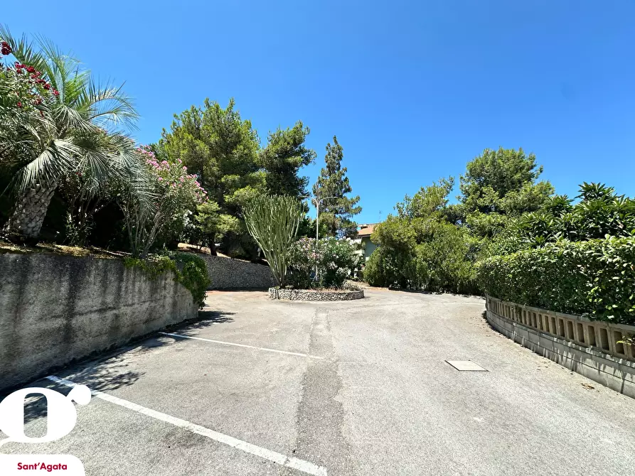 Immagine 33 di Appartamento in vendita  in Via CIRCONVALLAZIONE MONACI, 6 a Sant'agata Di Militello