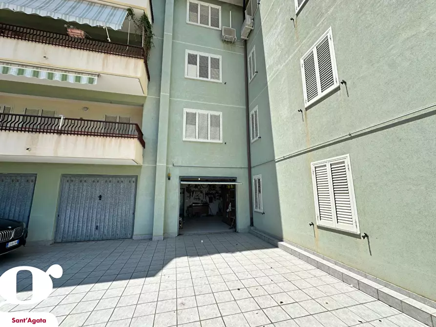 Immagine 27 di Appartamento in vendita  in Via CIRCONVALLAZIONE MONACI, 6 a Sant'agata Di Militello