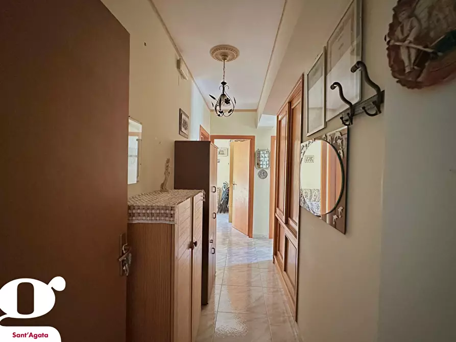 Immagine 9 di Appartamento in vendita  in Via CIRCONVALLAZIONE MONACI, 6 a Sant'agata Di Militello