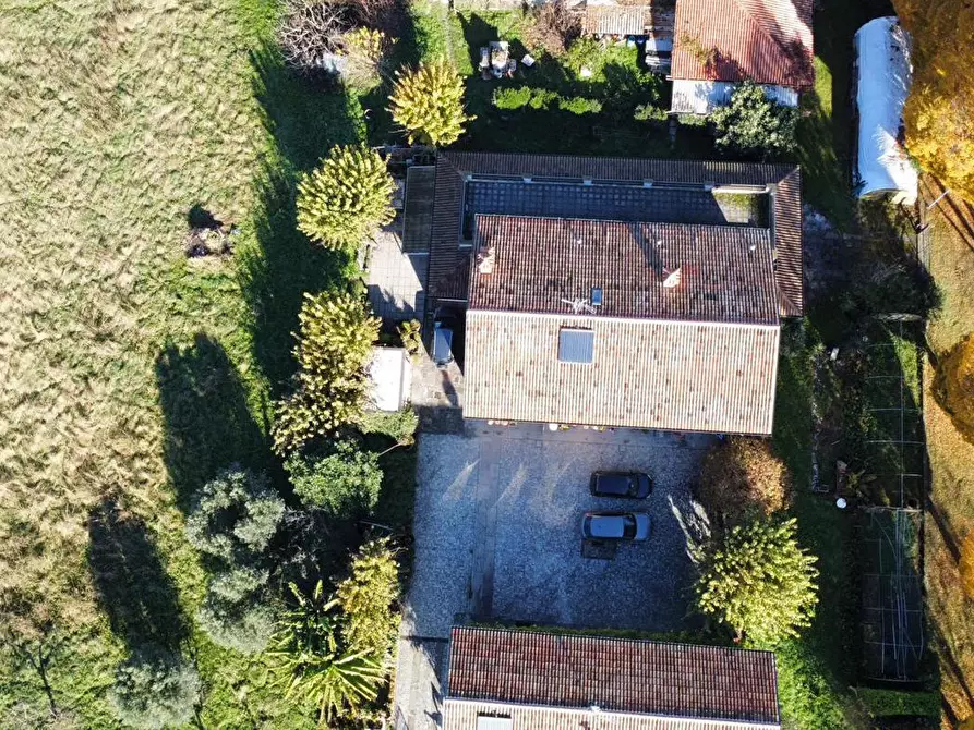 Immagine 10 di Casa quadrifamiliare in vendita  in Via nespolo, 2 a Adro