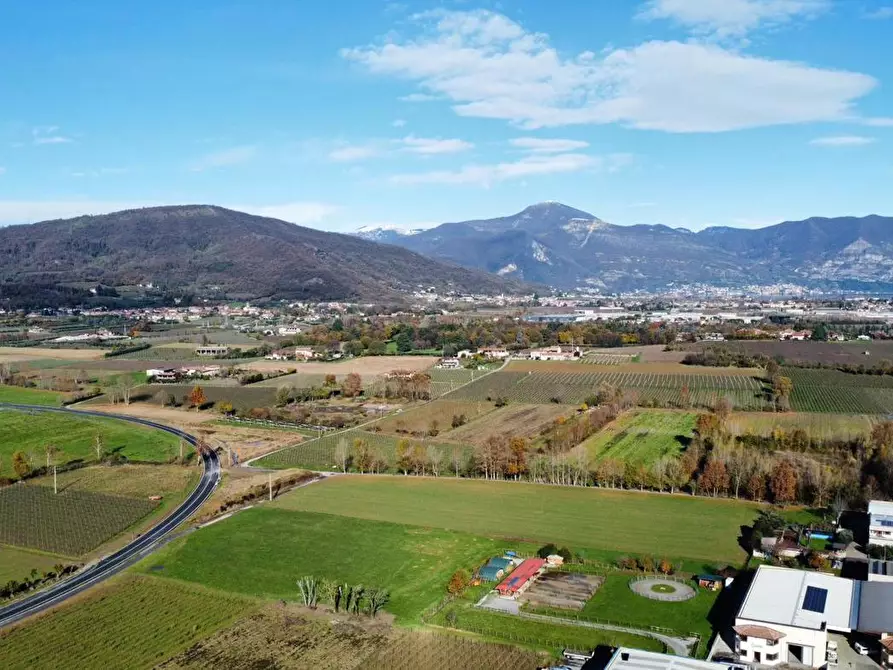 Immagine 9 di Casa quadrifamiliare in vendita  in Via nespolo, 2 a Adro