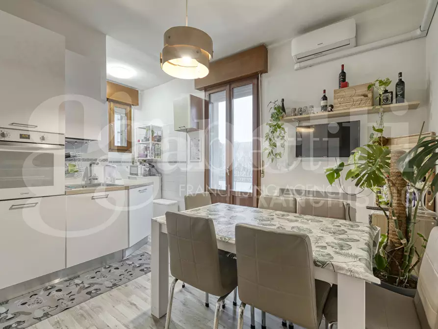 Immagine 10 di Appartamento in vendita  in Via MARTIN LUTHER KING a Bologna