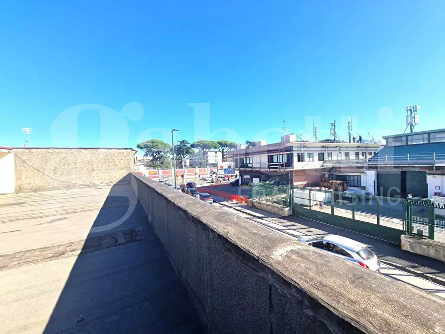 Immagine 15 di Palazzo in vendita  in Via filippo maria briganti a Napoli
