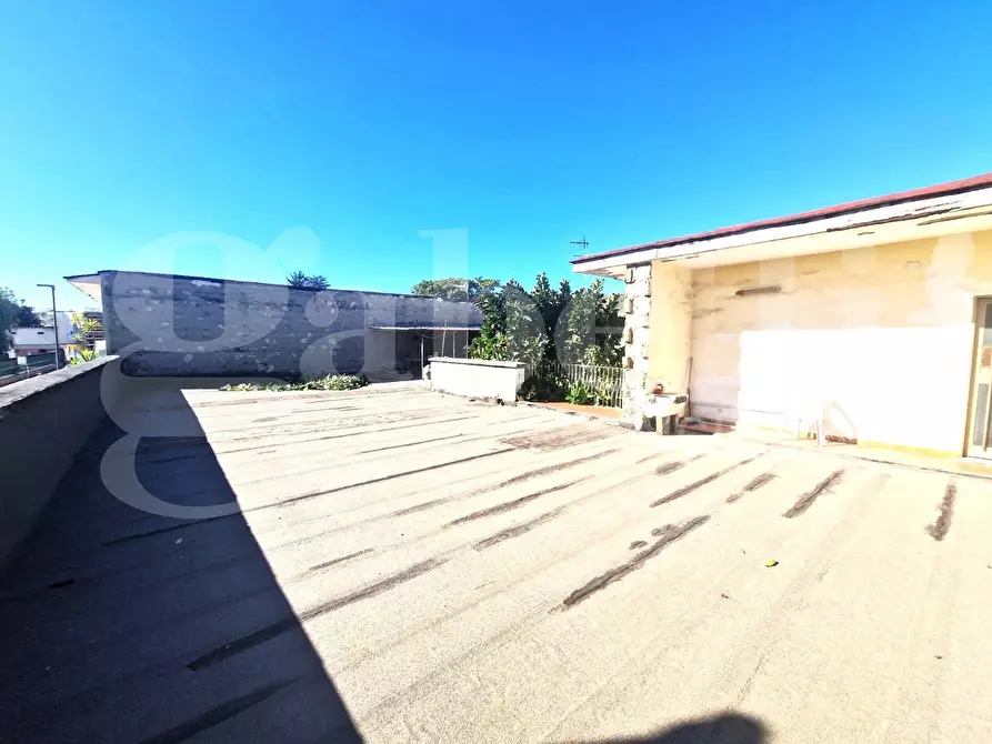 Immagine 18 di Palazzo in vendita  in Via filippo maria briganti a Napoli