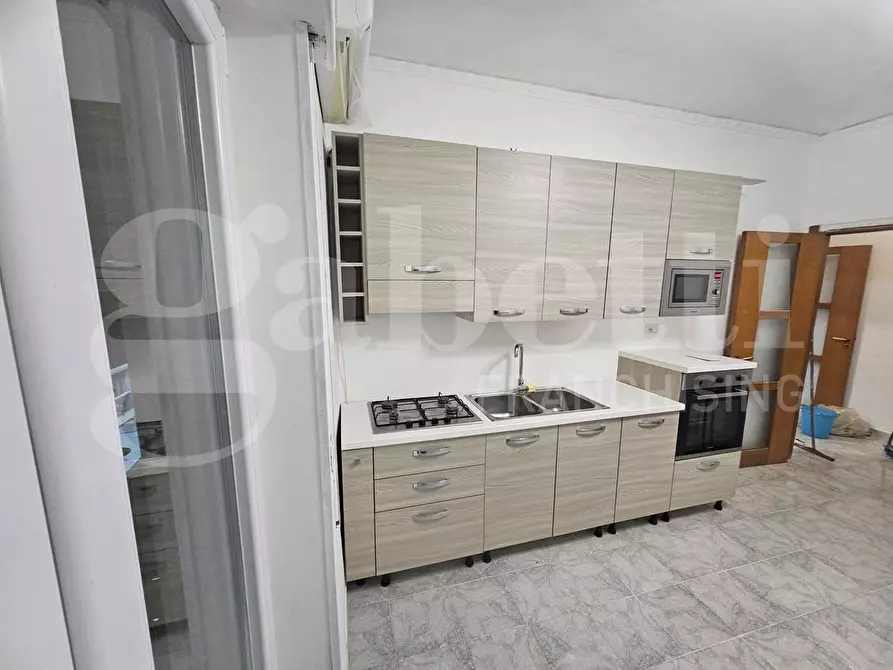 Immagine 2 di Appartamento in affitto  in Viale degli Asteroidi a Napoli