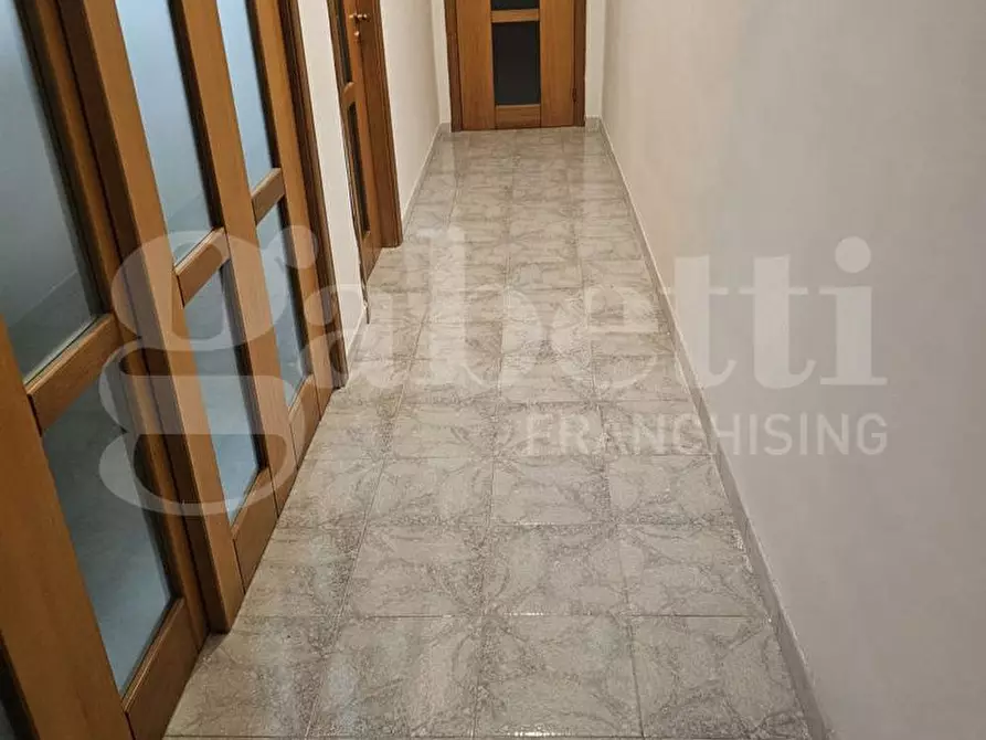 Immagine 3 di Appartamento in affitto  in Viale degli Asteroidi a Napoli