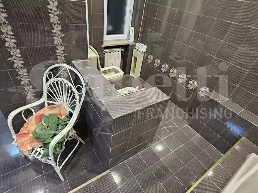 Immagine 11 di Appartamento in affitto  in Viale degli Asteroidi a Napoli