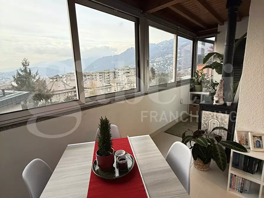 Immagine 14 di Palazzo in vendita  in Via Madruzza, snc a Como