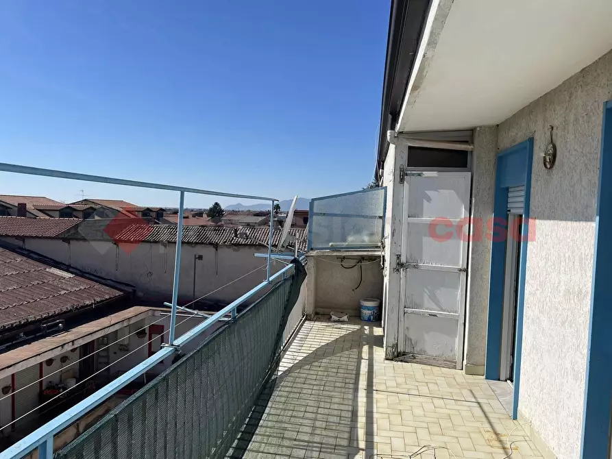 Immagine 12 di Appartamento in affitto  in Viale Italia, 34 a Vitulazio