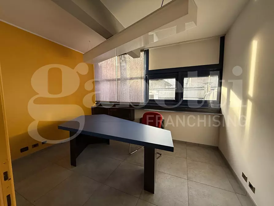 Immagine 8 di Ufficio in affitto  in Corso XXV aprile, snc a Erba